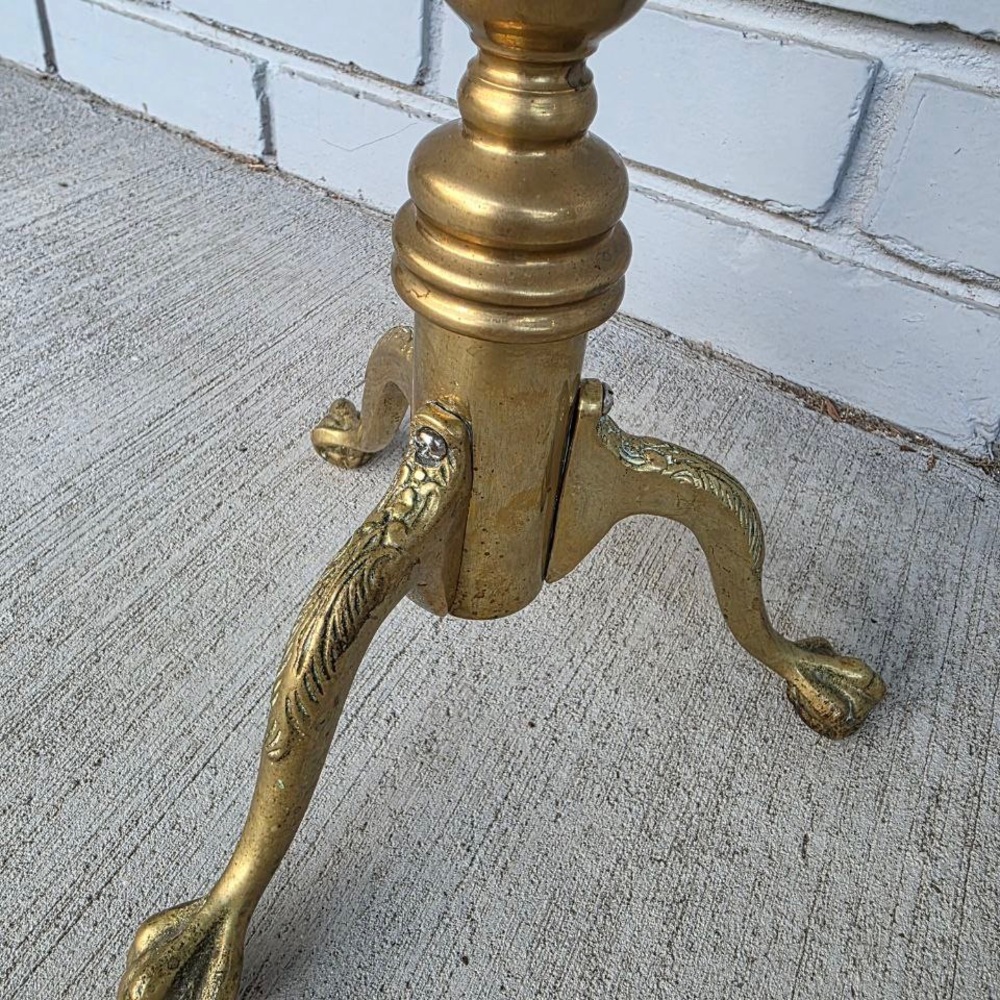 Vintage Mid-Century Brass Pedestal Side Table –Ball & Claw Feet (c. 1950s–1970s) - Picture 5 of 12